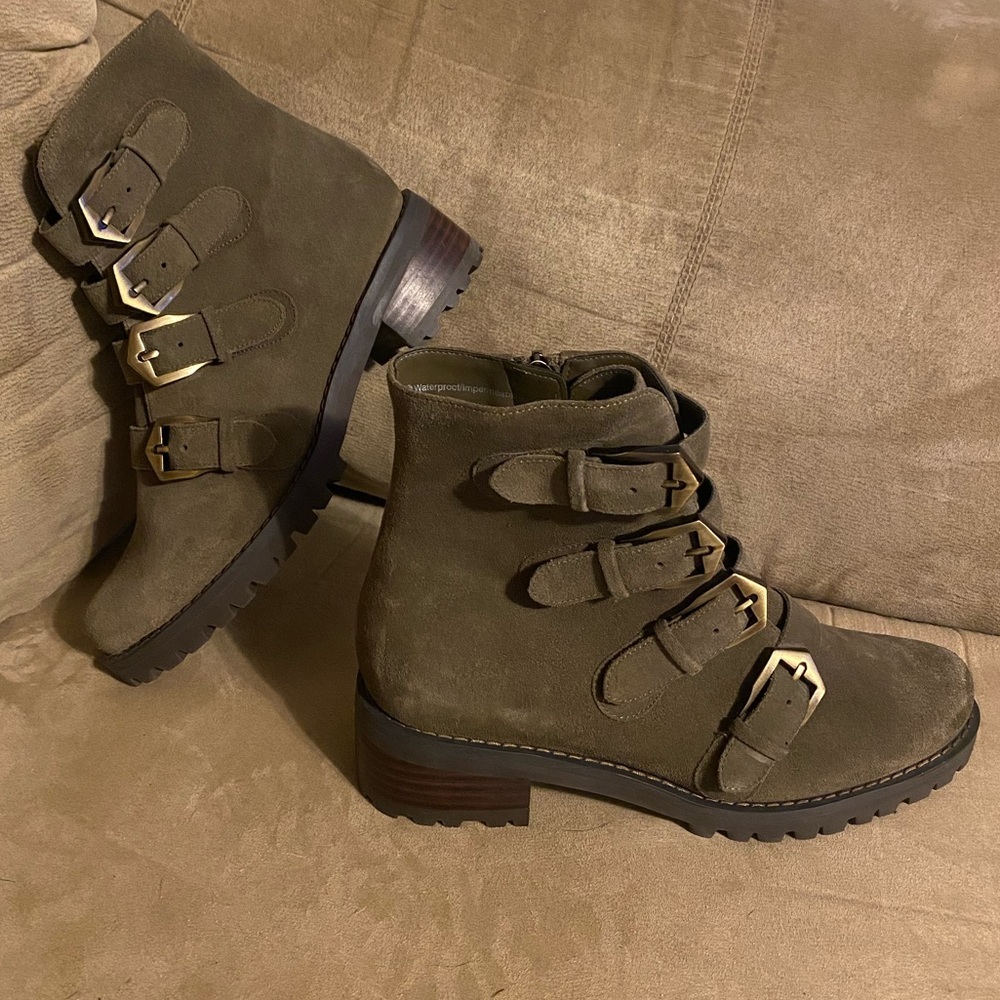 Blondo Waterproof Leather Moto Buckle Ankle Boots | Weatherproof Chic - Picture 6 of 10